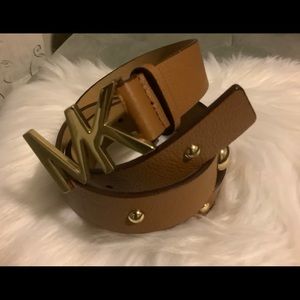 Michael Kors Fashion Belt🤎